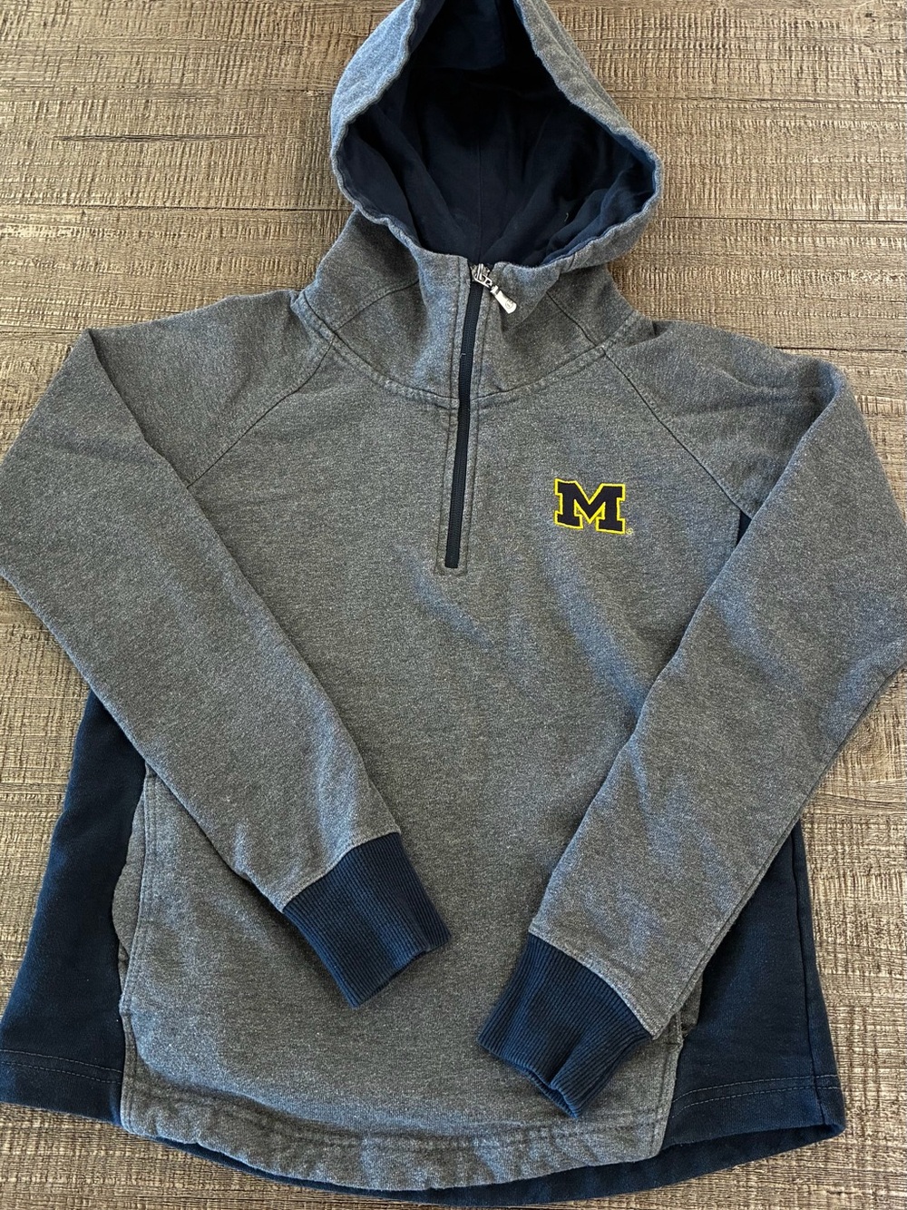 University of Michigan Champion Gray/blue Half-Zip Hoodie size small